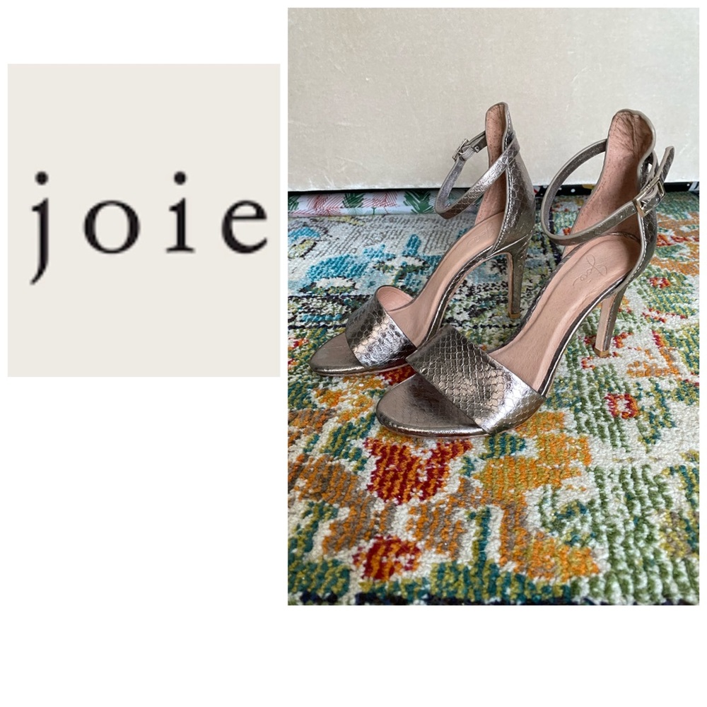 Joie “Jaclyn” metallic heels!